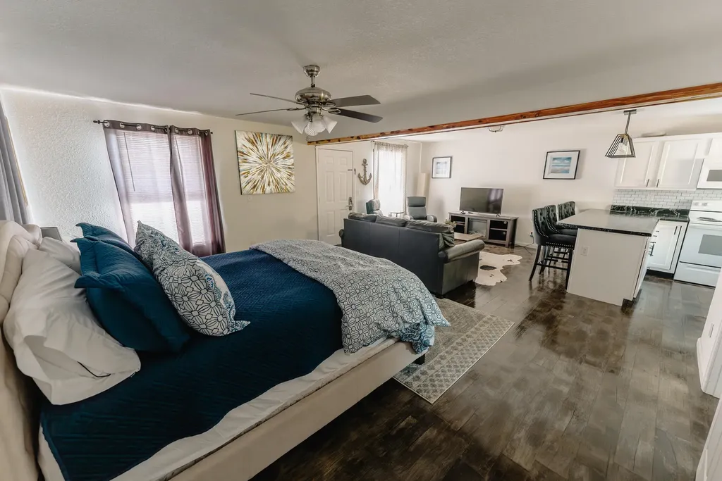 1655 Ky-92 Jamestown KY 42629