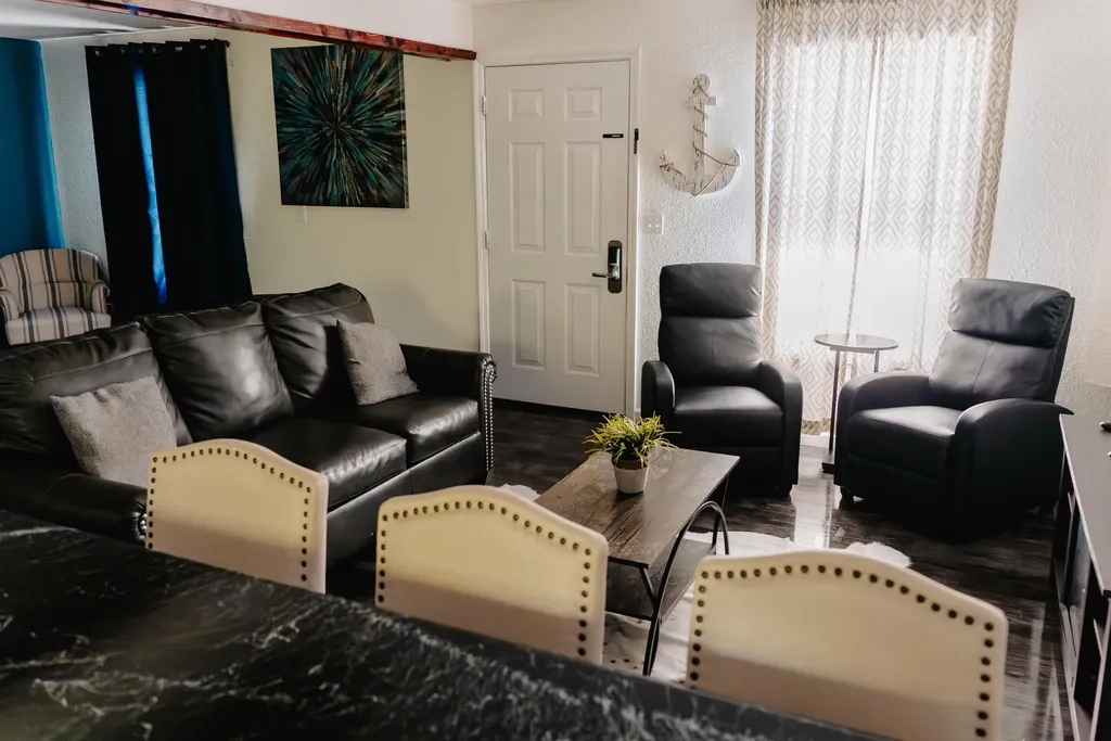 1655 Ky-92 Jamestown KY 42629