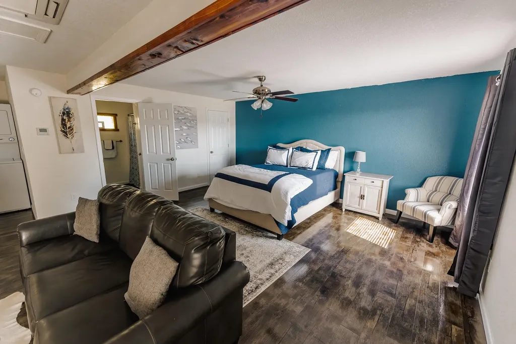 1655 Ky-92 Jamestown KY 42629
