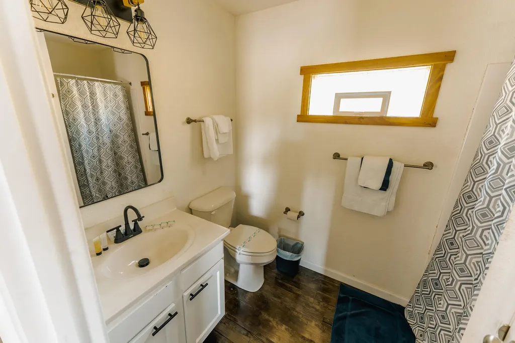 1655 Ky-92 Jamestown KY 42629
