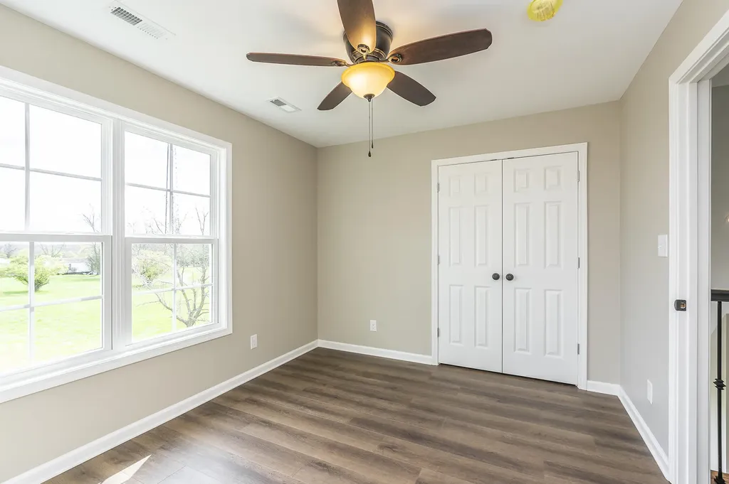 100 Park Ridge Drive Paris KY 40361