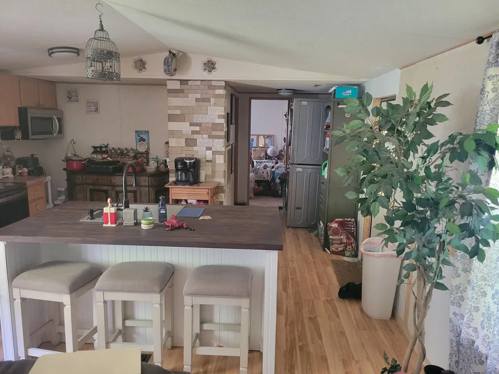 150 E Right Fork- Sugar Camp Road Drive Booneville KY 41314