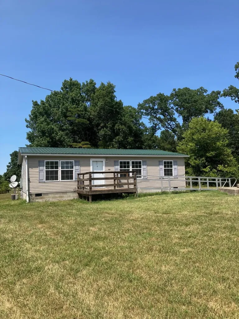 7180 Key Highway 356 Cynthiana KY 41031