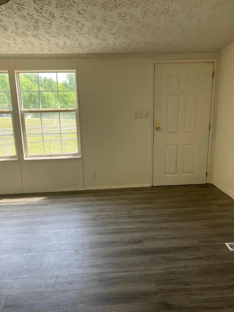 7180 Key Highway 356 Cynthiana KY 41031