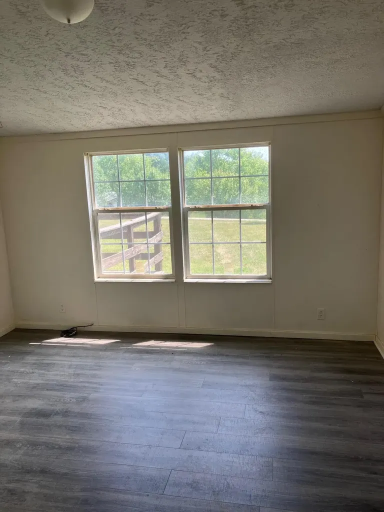 7180 Key Highway 356 Cynthiana KY 41031