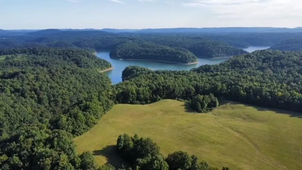 371 Dug Road Monticello KY 42633
