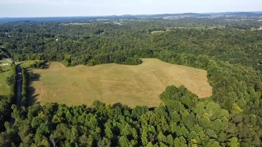 371 Dug Road Monticello KY 42633