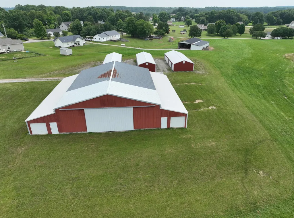 5689 State Highway 290 Mckee KY 40447