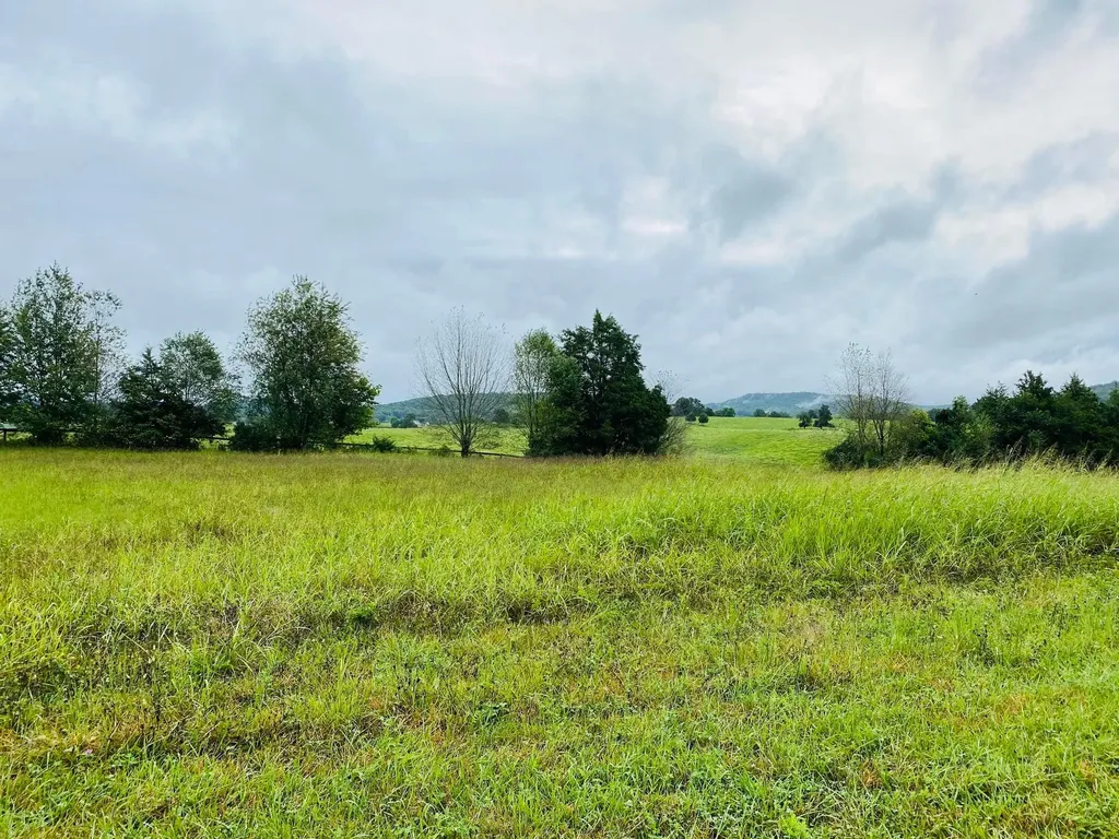 Phase 2, 8 Lighthouse Estates Monticello KY 42633