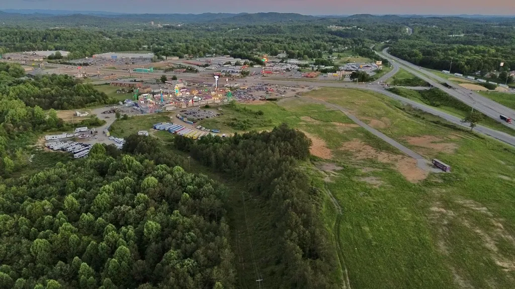Lot 8 Cumberland Gap Parkway Corbin KY 40701