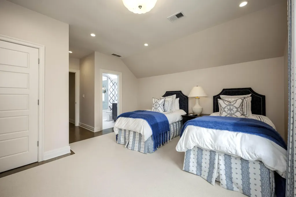 3337-3389 Rushing Wind Lane Lexington KY 40511