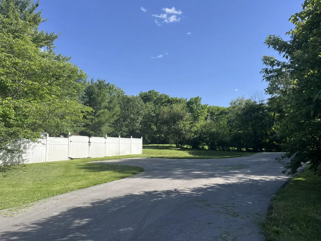 1068 Shakertown Road Danville KY 40422