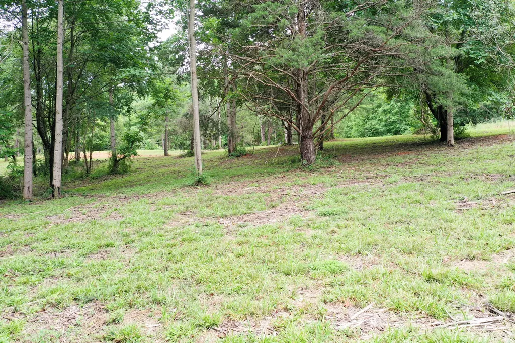 0 Lovers Lane Tompkinsville KY 42167