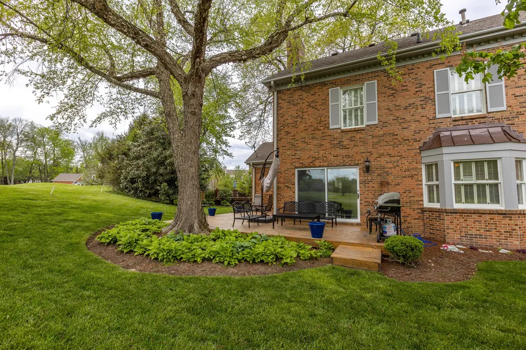 1437 Sugar Maple Court Lexington KY 40511