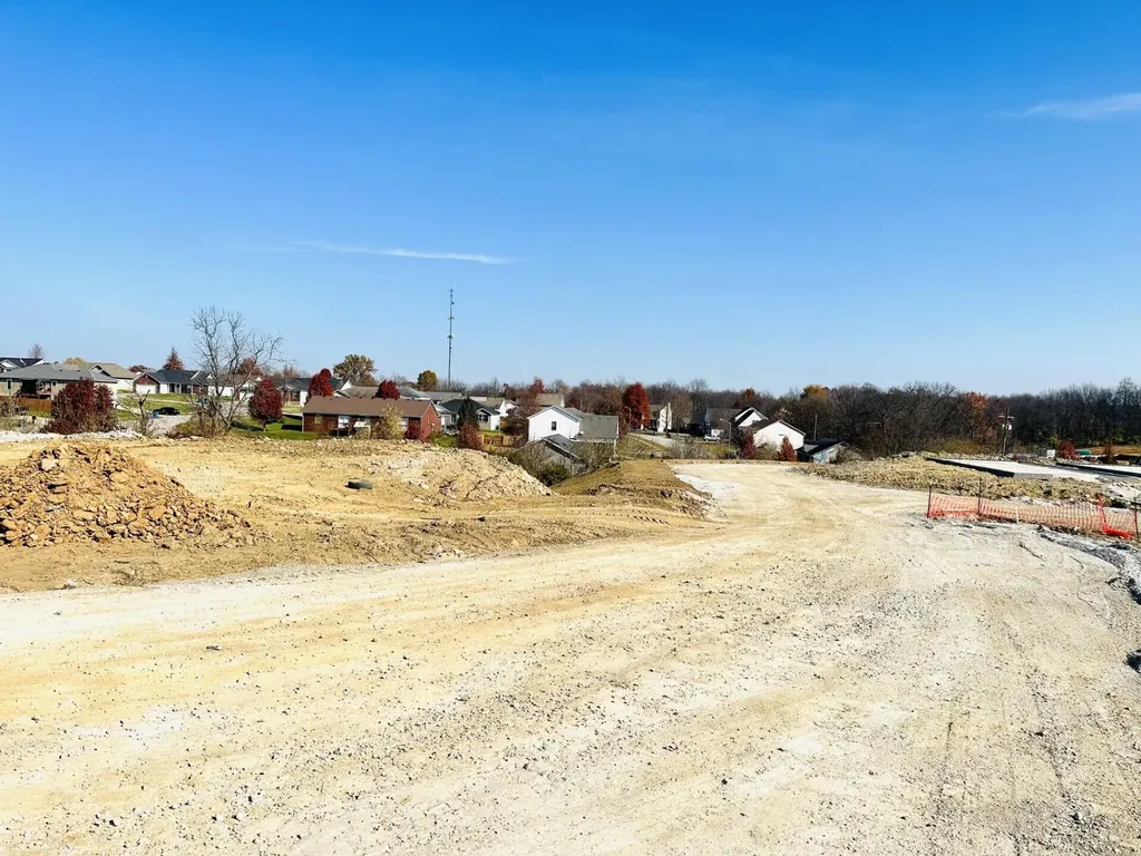 2 East Court Street Lawrenceburg KY 40342