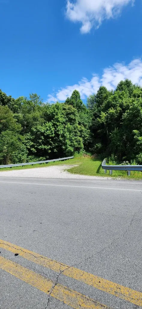 9999 Highway 26 Corbin KY 40701