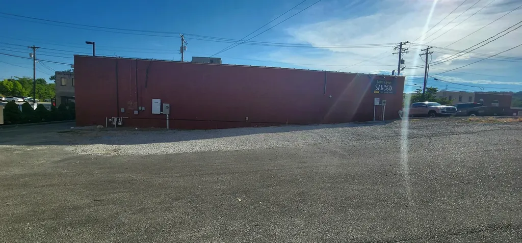 110 W Fourth Street London KY 40744