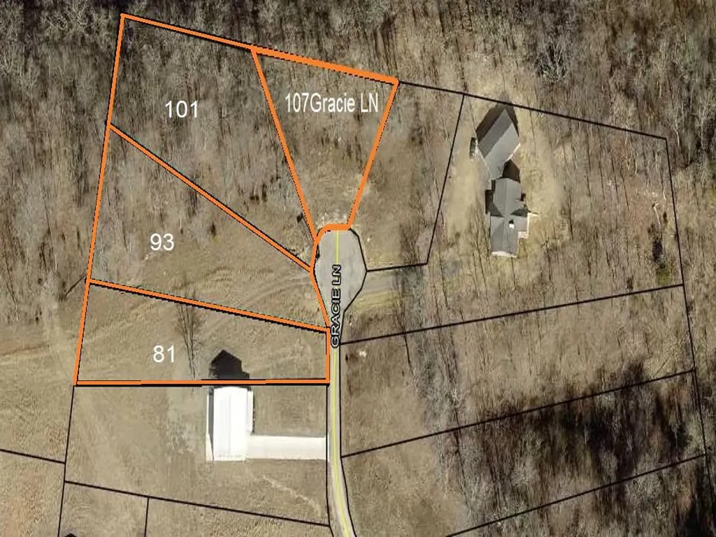 81-107 N Gracie Lane Russell Springs KY 42642