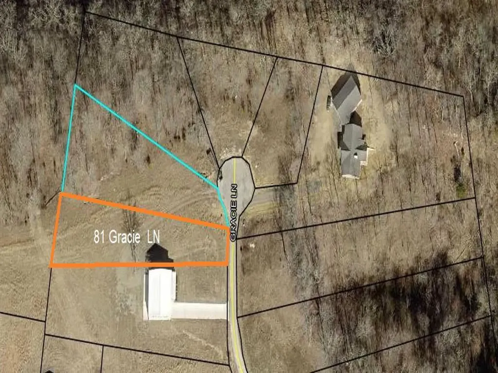 81 N Gracie Lane Russell Springs KY 42642