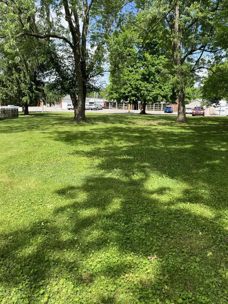 307 N 3rd Street Nicholasville KY 40356