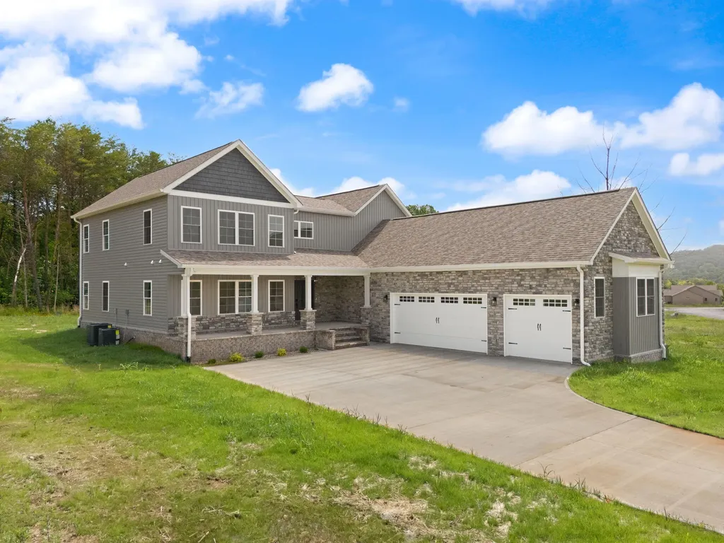288 W Canterbury Drive Bronston KY 42518