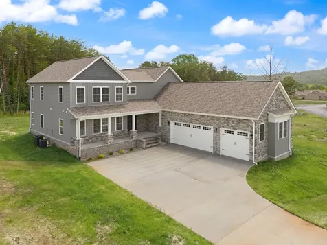 288 W Canterbury Drive Bronston KY 42518