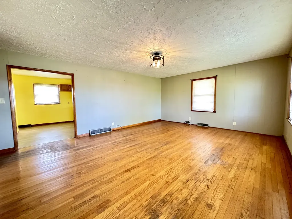 1475 Gosser Ridge Road Liberty KY 42539
