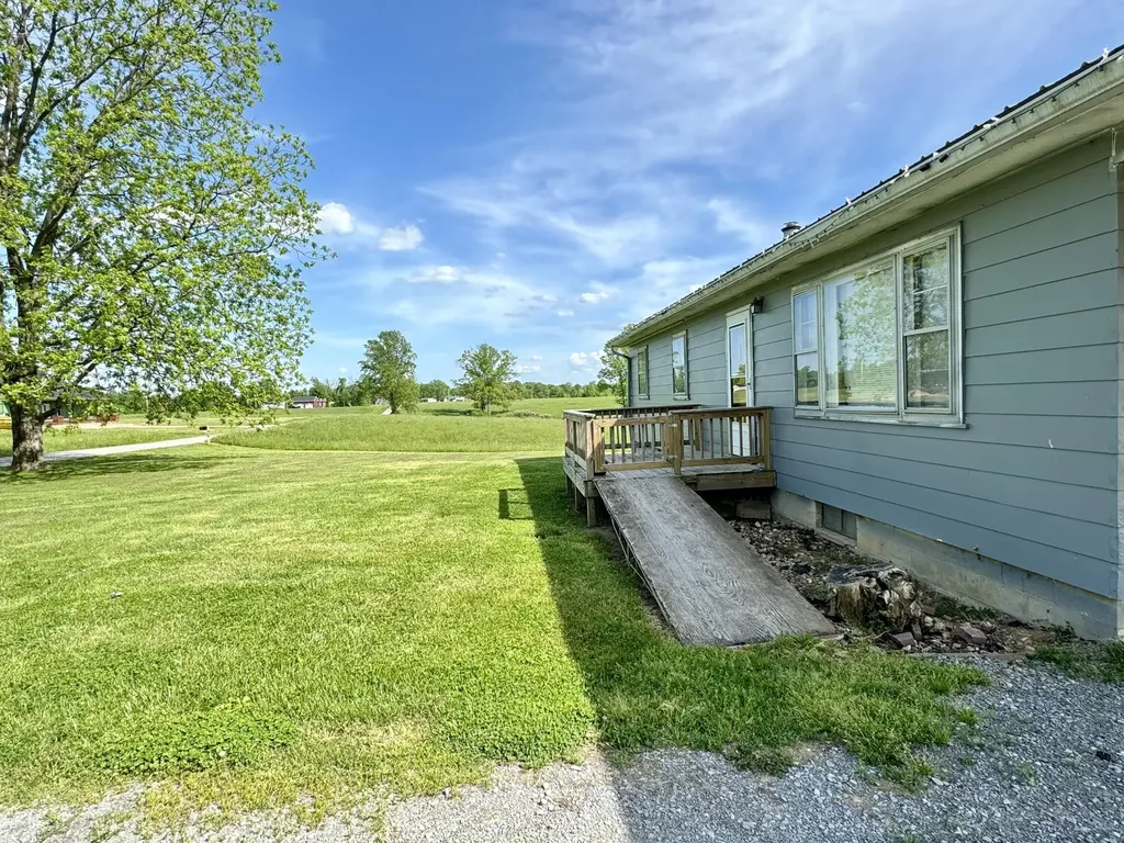 1475 Gosser Ridge Road Liberty KY 42539