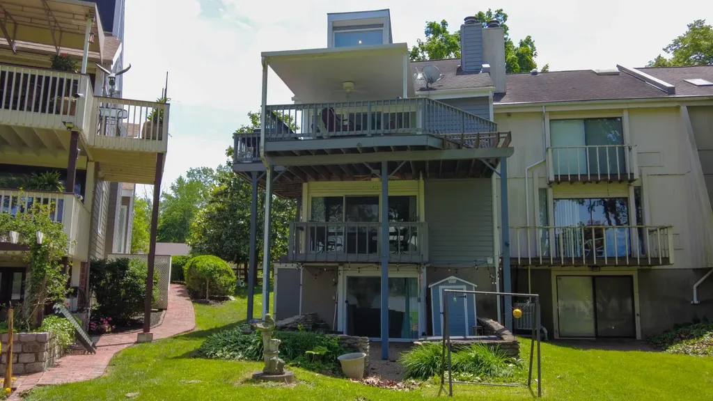 14009 Harbour Place Prospect KY 40059