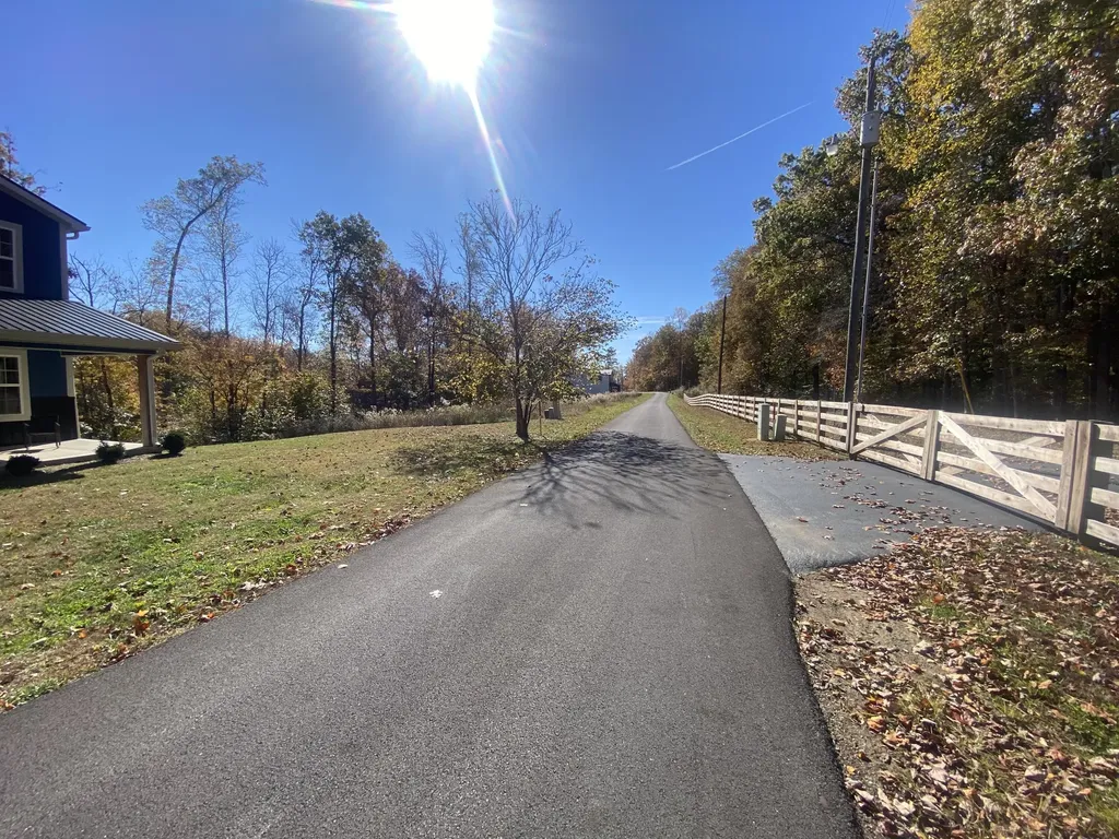 160 Peach Tree Lane Russell Springs KY 42642