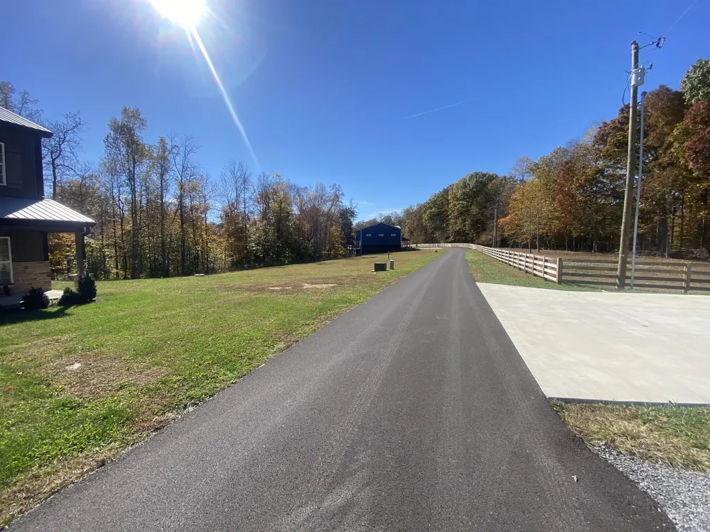 160 Peach Tree Lane Russell Springs KY 42642