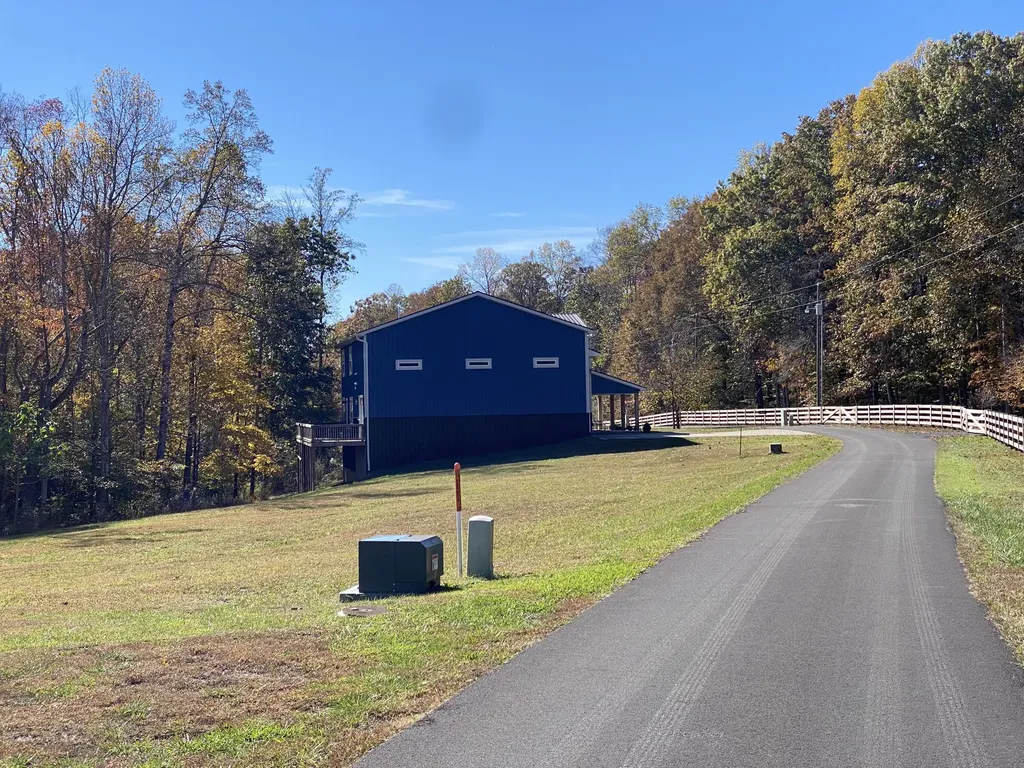 160 Peach Tree Lane Russell Springs KY 42642