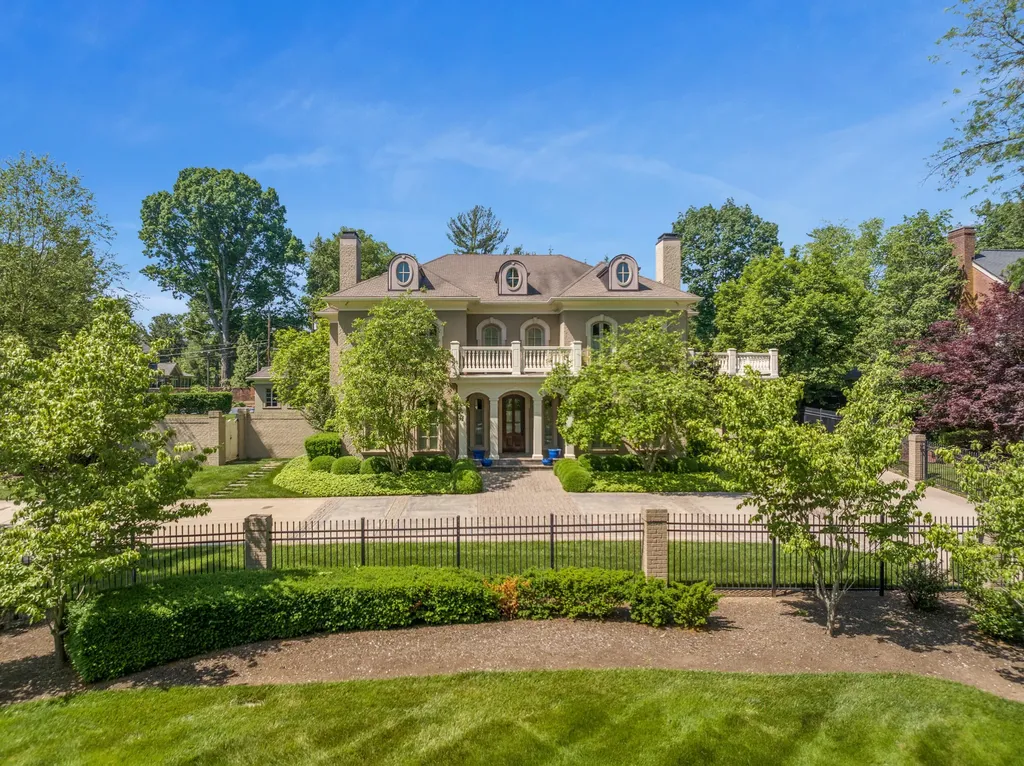 1732-1736 Richmond Road Lexington KY 40502