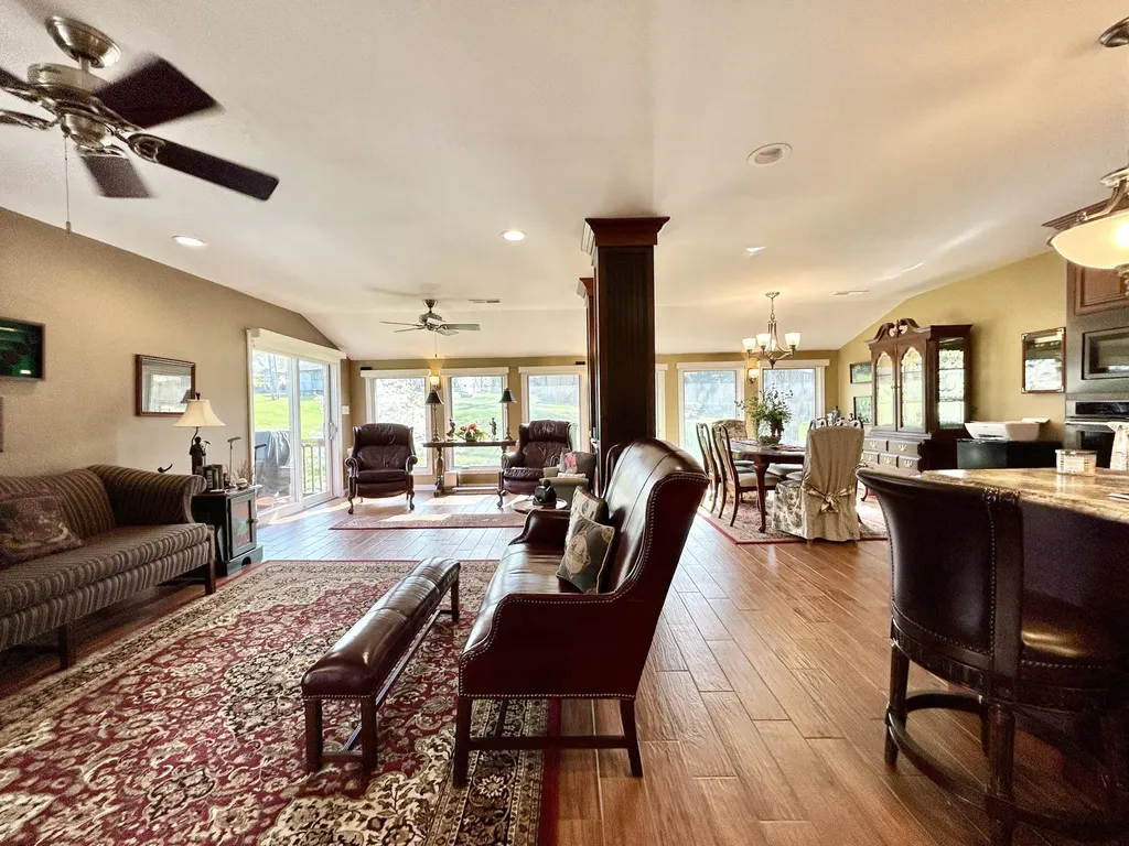 59-2 Woodson Bend Resort Bronston KY 42518