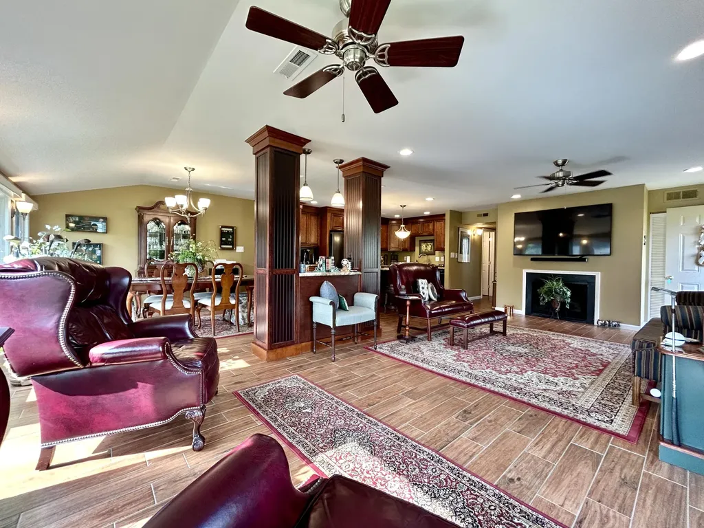 59-2 Woodson Bend Resort Bronston KY 42518