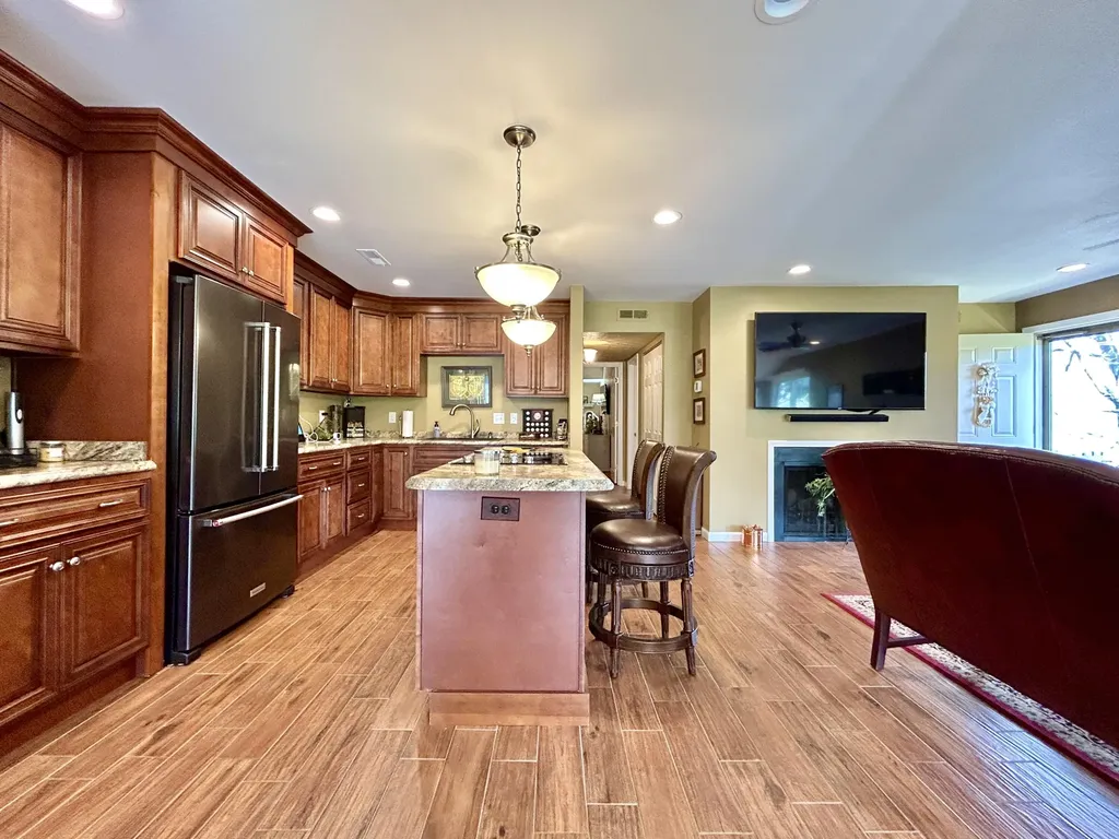 59-2 Woodson Bend Resort Bronston KY 42518