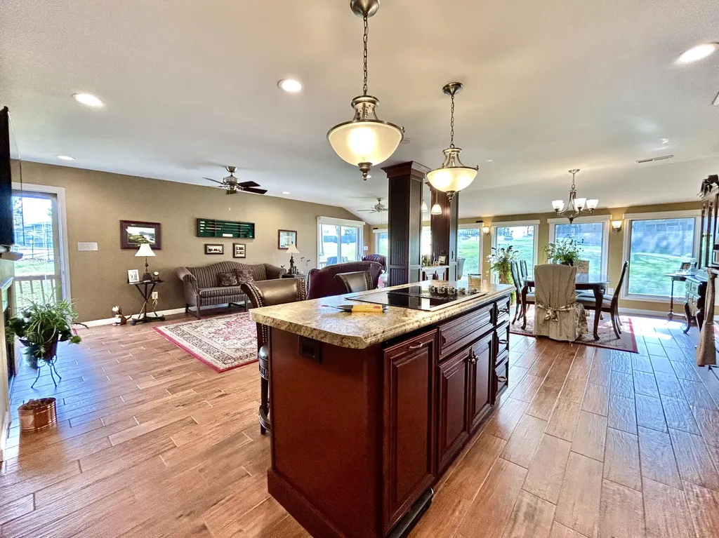 59-2 Woodson Bend Resort Bronston KY 42518