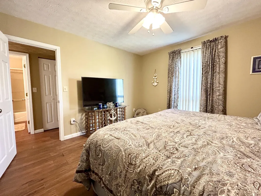 59-2 Woodson Bend Resort Bronston KY 42518