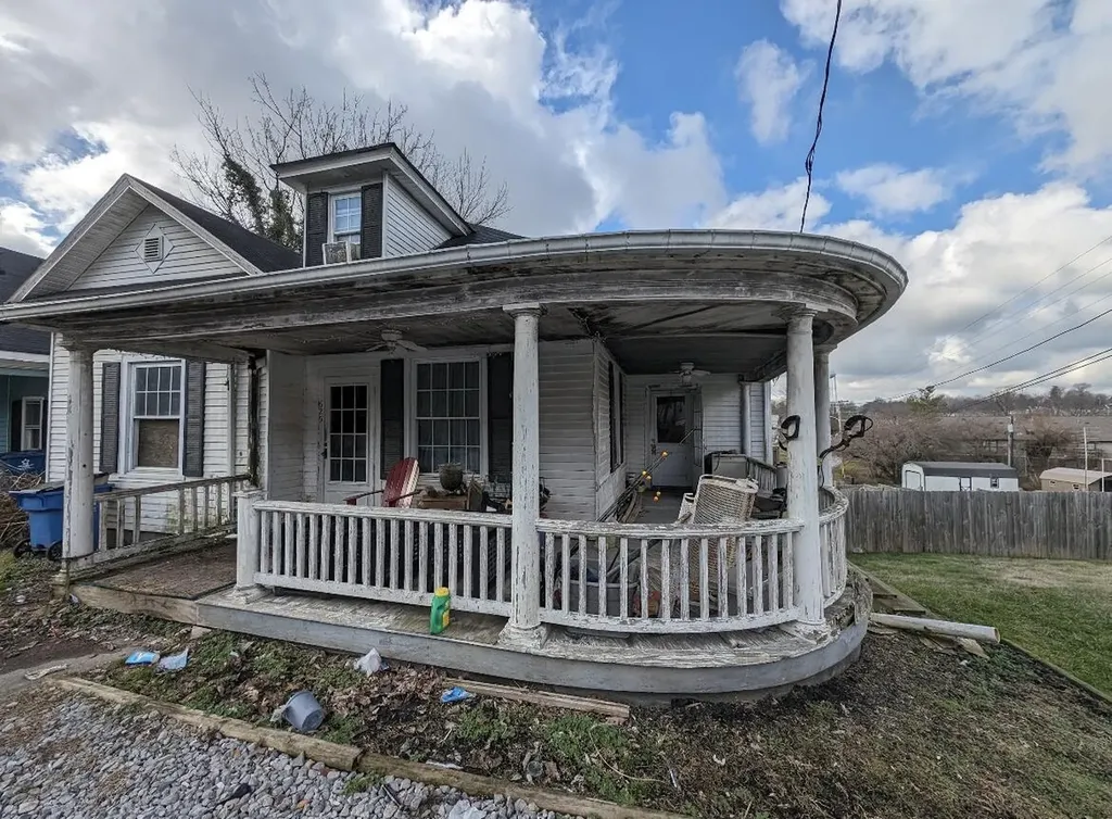 625 Old Shakertown Road Danville KY 40422