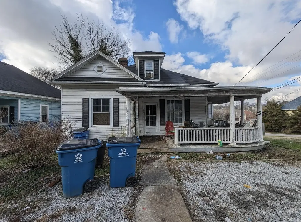 625 Old Shakertown Road Danville KY 40422