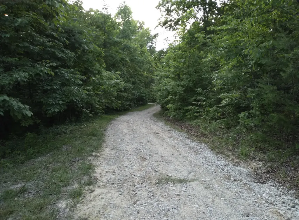 1237E High Rock Road Stanton KY 40380