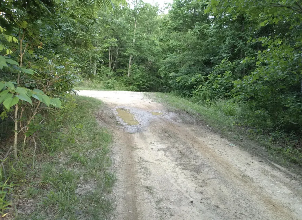 1237I High Rock Road Stanton KY 40380