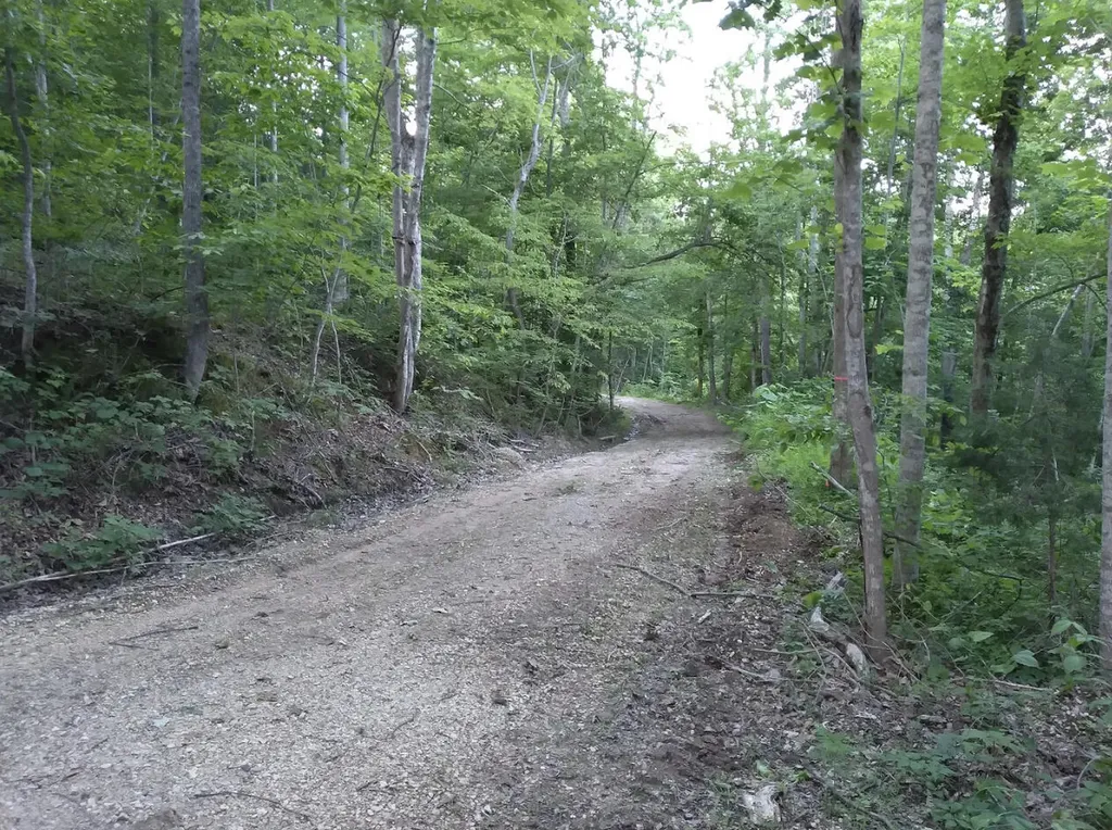 1737C High Rock Road Stanton KY 40380
