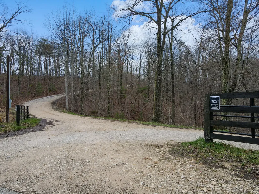 1337 High Rock Road Stanton KY 40380