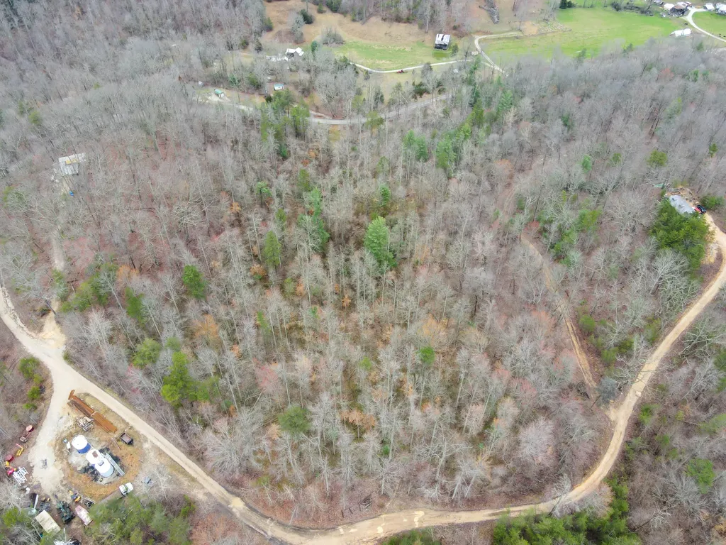 1427 High Rock Road Stanton KY 40380