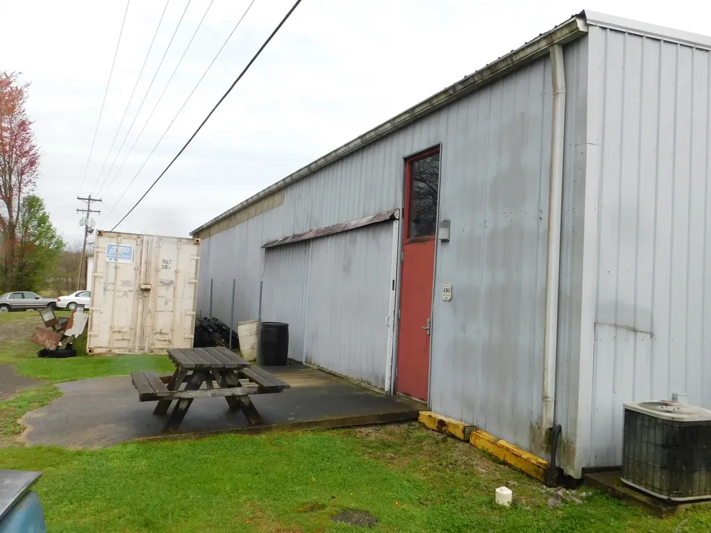 506 E Laurel Road London KY 40741