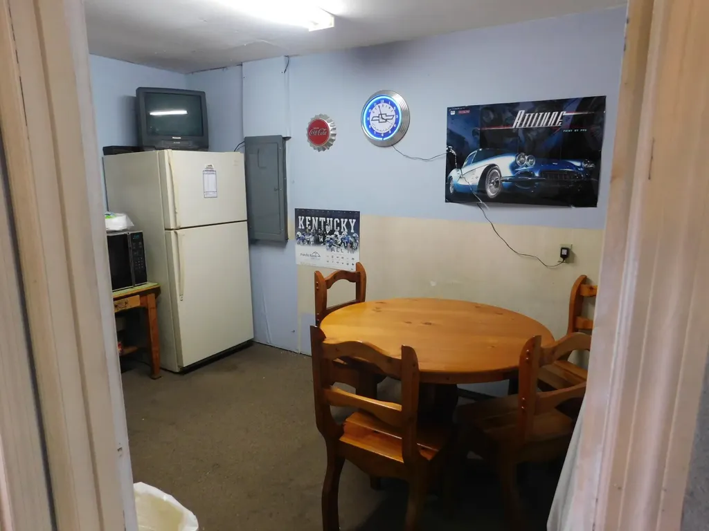506 E Laurel Road London KY 40741