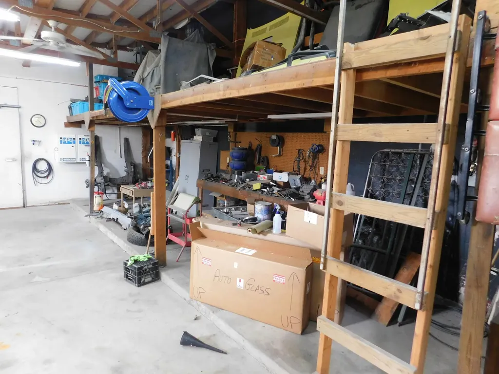 506 E Laurel Road London KY 40741