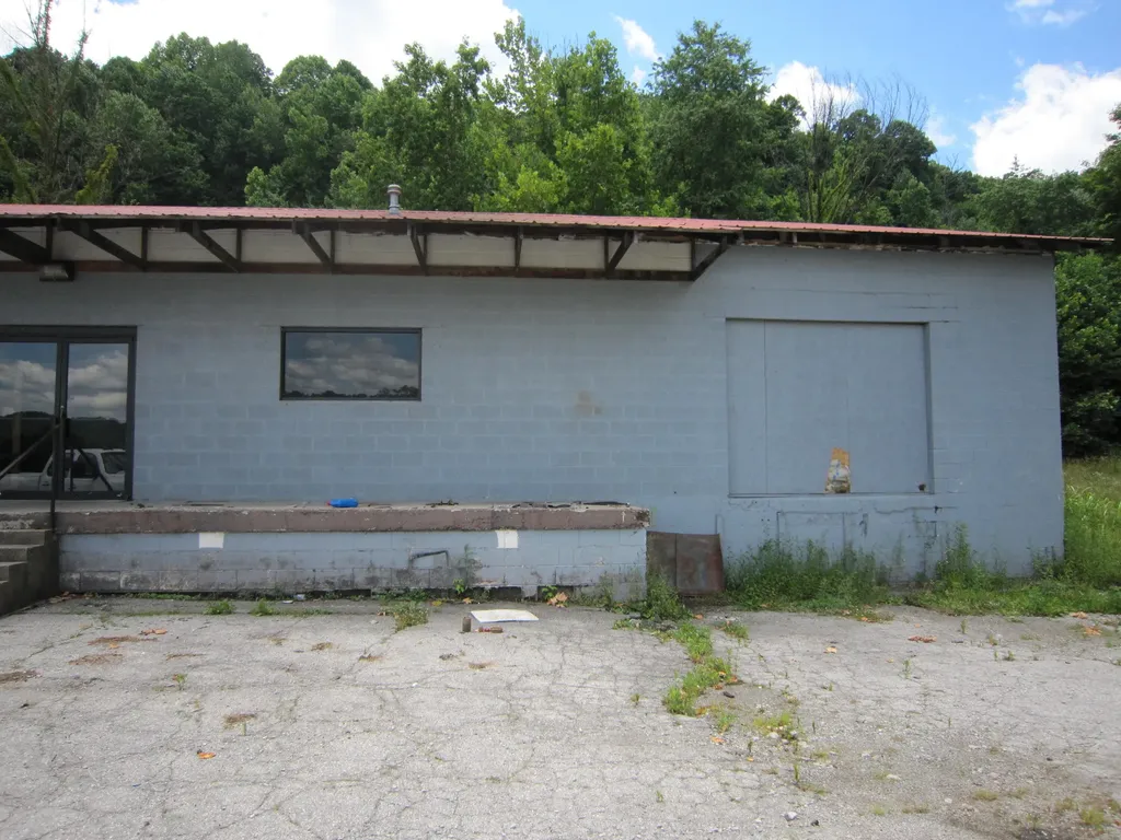 506 E Laurel Road London KY 40741