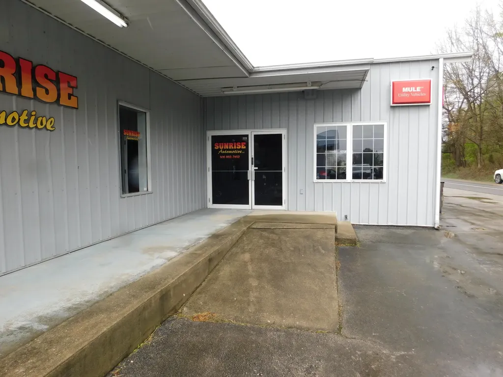 506 E Laurel Road London KY 40741